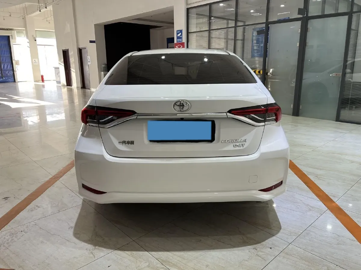 2021 Toyota Corolla 1.2T 116HP L4 CVT,autocango,china used car exporter,china ev exporter,chinese used car exporter,chinese used ev exporter