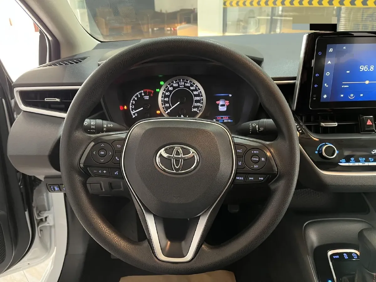 2021 Toyota Corolla 1.2T 116HP L4 CVT,autocango,china used car exporter,china ev exporter,chinese used car exporter,chinese used ev exporter