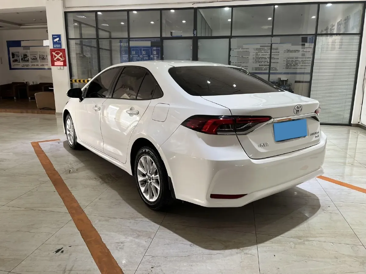 2021 Toyota Corolla 1.2T 116HP L4 CVT,autocango,china used car exporter,china ev exporter,chinese used car exporter,chinese used ev exporter