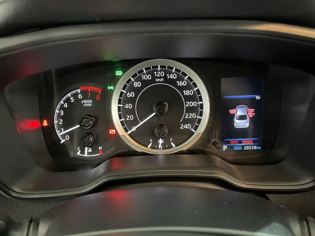 2021 Toyota Corolla 1.2T 116HP L4 CVT,autocango,china used car exporter,china ev exporter,chinese used car exporter,chinese used ev exporter