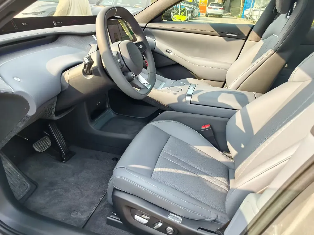 2025 MI YU7 BEV 96.3KWH,autocango,china used car exporter,china ev exporter,chinese used car exporter,chinese used ev exporter