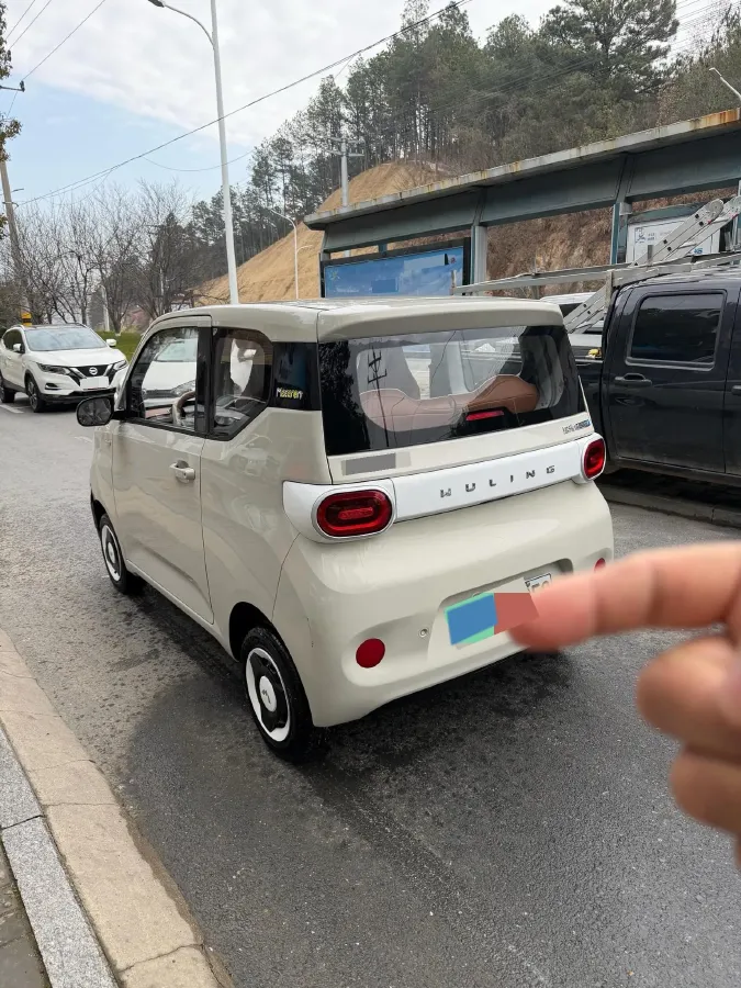 2024 WuLing HongGuang MINI EV BEV 17.3KWH,autocango,china used car exporter,china ev exporter,chinese used car exporter,chinese used ev exporter