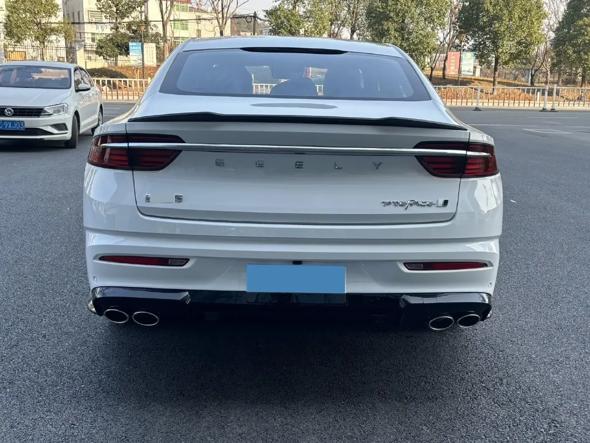 2025 Geely Preface 1.5T 181HP L4 7DCT,autocango,china used car exporter,china ev exporter,chinese used car exporter,chinese used ev exporter