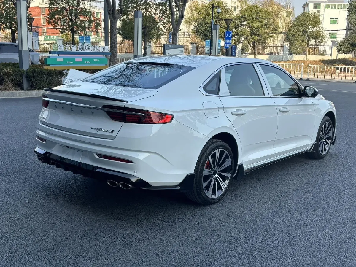 2025 Geely Preface 1.5T 181HP L4 7DCT,autocango,china used car exporter,china ev exporter,chinese used car exporter,chinese used ev exporter