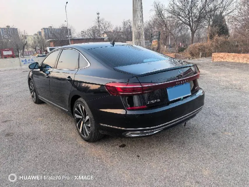 2025 Volkswagen Passat 2.0T 220HP L4 7DCT,autocango,china used car exporter,china ev exporter,chinese used car exporter,chinese used ev exporter
