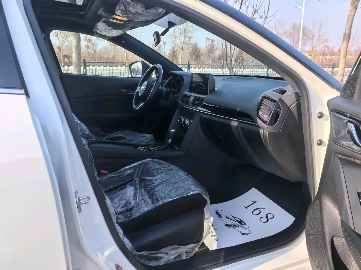 2021 Mazda CX-4 2.0L 158HP L4 6AT,autocango,china used car exporter,china ev exporter,chinese used car exporter,chinese used ev exporter