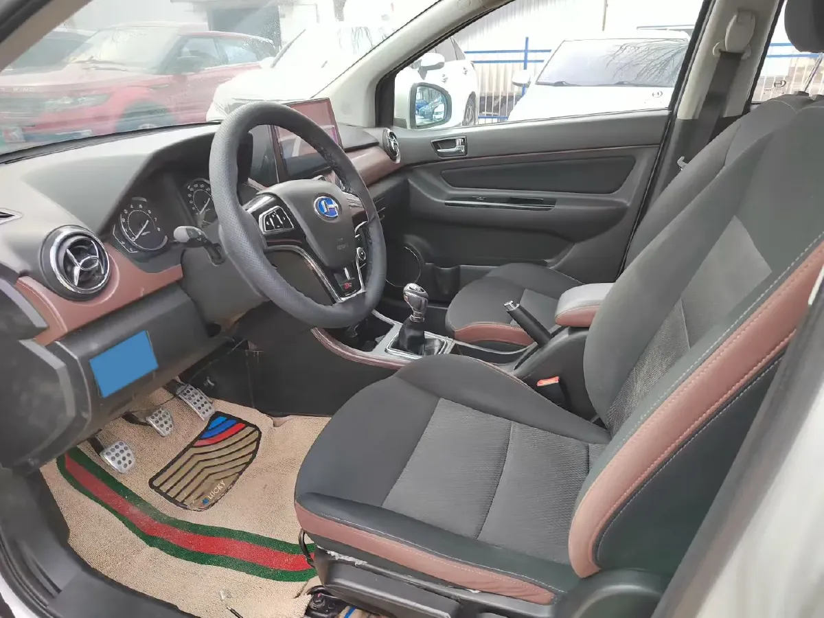 2016 BAIC ChangHe Q25 1.5L 116HP L4 5MT,autocango,china used car exporter,china ev exporter,chinese used car exporter,chinese used ev exporter