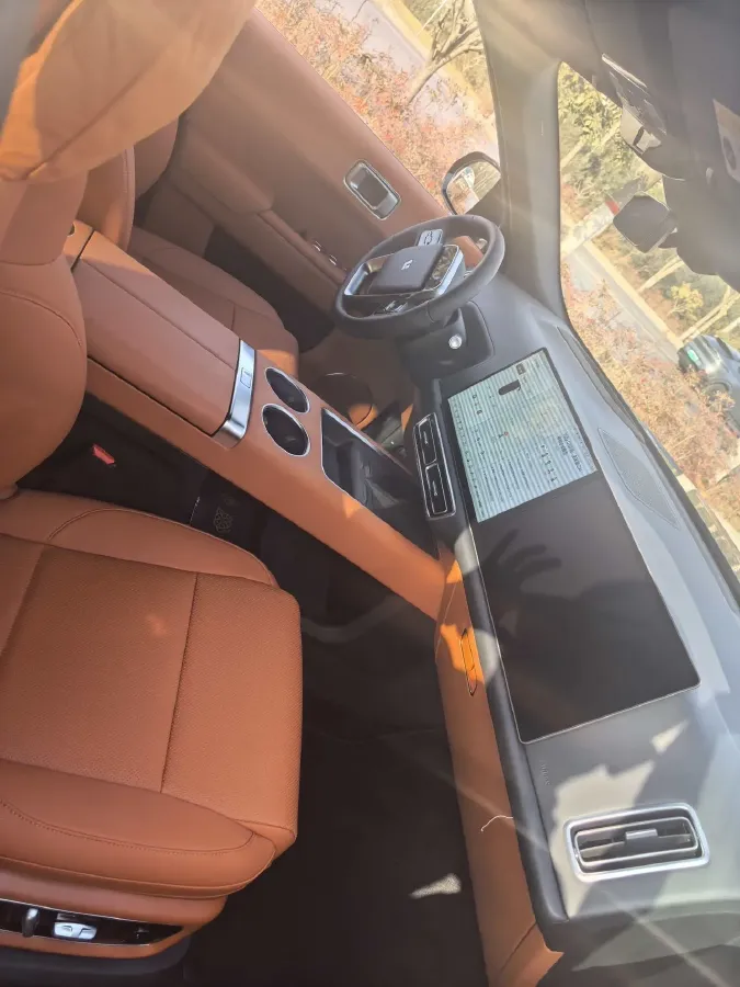 2025 Li L9 Range Extended 154HP REEV,autocango,china used car exporter,china ev exporter,chinese used car exporter,chinese used ev exporter