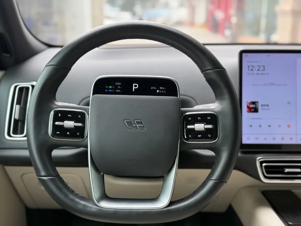 2023 Li L7 Range Extended 154HP REEV 40.9KWH,autocango,china used car exporter,china ev exporter,chinese used car exporter,chinese used ev exporter