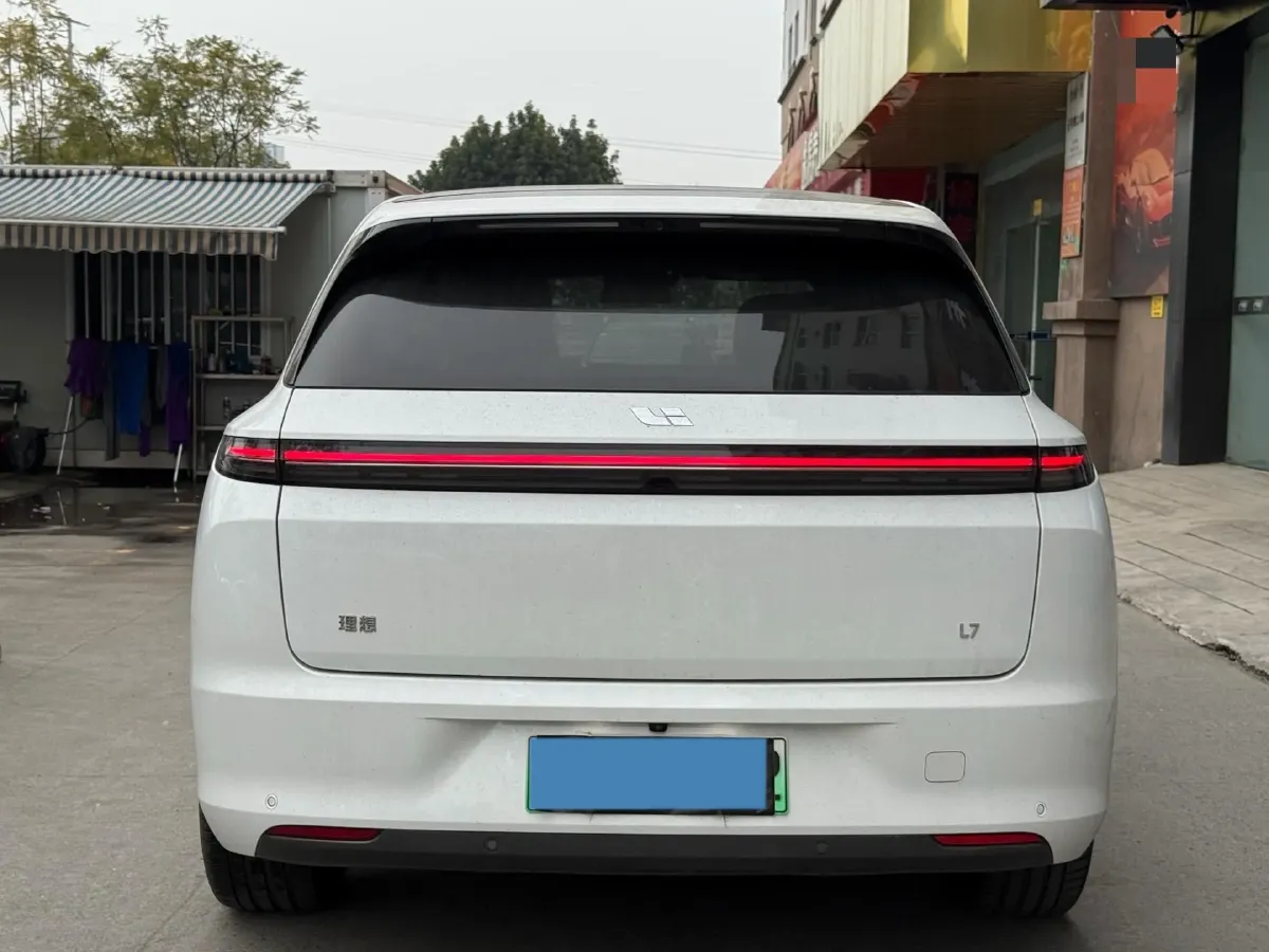 2023 Li L7 Range Extended 154HP REEV 40.9KWH,autocango,china used car exporter,china ev exporter,chinese used car exporter,chinese used ev exporter