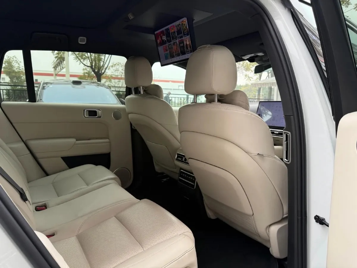 2023 Li L7 Range Extended 154HP REEV 40.9KWH,autocango,china used car exporter,china ev exporter,chinese used car exporter,chinese used ev exporter