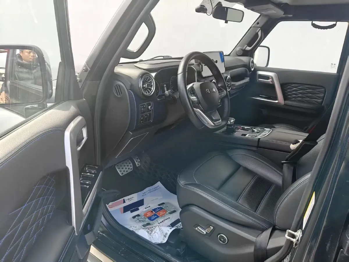 2024 Beijing BJ40 2.0T 163HP L4 8AT,autocango,china used car exporter,china ev exporter,chinese used car exporter,chinese used ev exporter