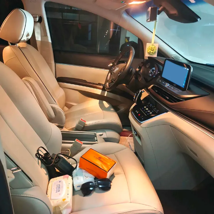 2022 Buick GL8 2.0T 237HP L4 9AT,autocango,china used car exporter,china ev exporter,chinese used car exporter,chinese used ev exporter