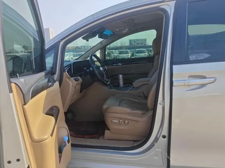 2020 Buick GL8 2.0T 237HP L4 9AT,autocango,china used car exporter,china ev exporter,chinese used car exporter,chinese used ev exporter