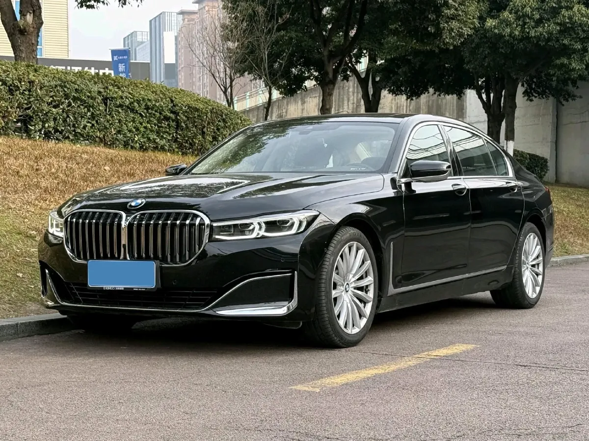 2021 BMW 7 Series 2.0T 265HP L4 8AT,autocango,china used car exporter,china ev exporter,chinese used car exporter,chinese used ev exporter
