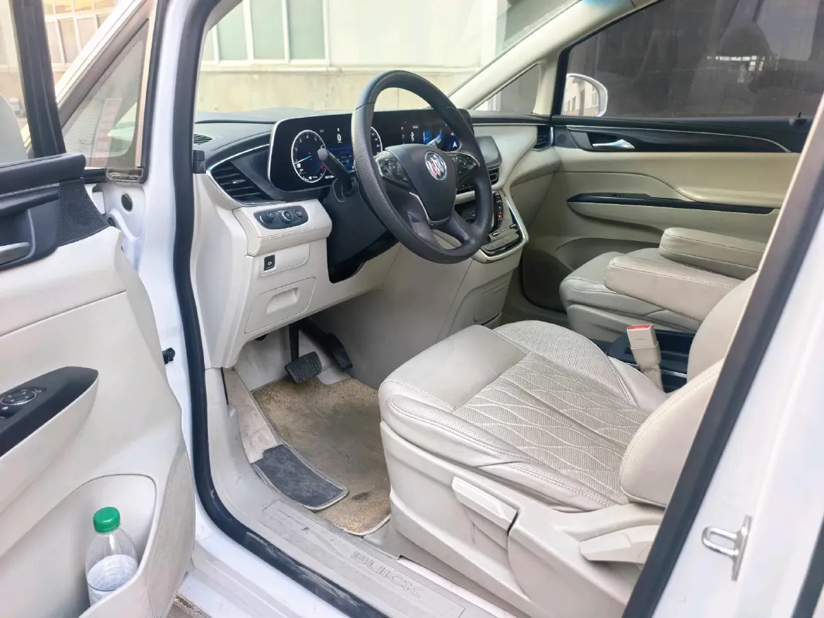 2022 Buick GL8 2.0T 237HP L4 9AT,autocango,china used car exporter,china ev exporter,chinese used car exporter,chinese used ev exporter