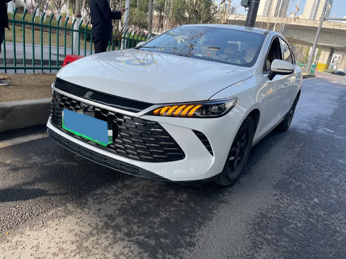 2025 BYD Qin Plus 1.5L 101HP L4 E-CVT PHEV 7.68KWH,autocango,china used car exporter,china ev exporter,chinese used car exporter,chinese used ev exporter