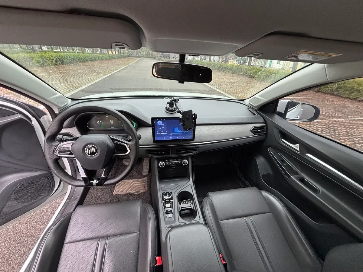 2021 Weltmeister E.5 BEV 49.92KWH,autocango,china used car exporter,china ev exporter,chinese used car exporter,chinese used ev exporter