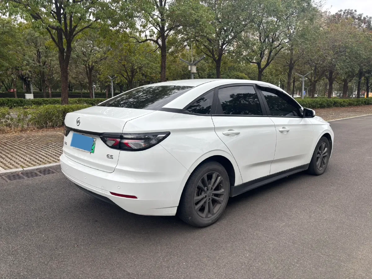 2021 Weltmeister E.5 BEV 49.92KWH,autocango,china used car exporter,china ev exporter,chinese used car exporter,chinese used ev exporter