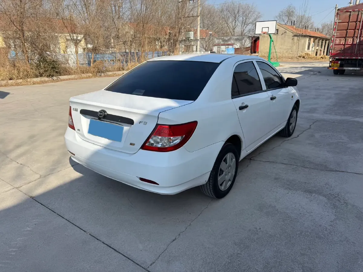 2018 BYD F3 1.5L 109HP L4 5MT,autocango,china used car exporter,china ev exporter,chinese used car exporter,chinese used ev exporter