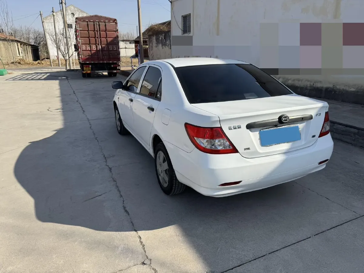 2018 BYD F3 1.5L 109HP L4 5MT,autocango,china used car exporter,china ev exporter,chinese used car exporter,chinese used ev exporter