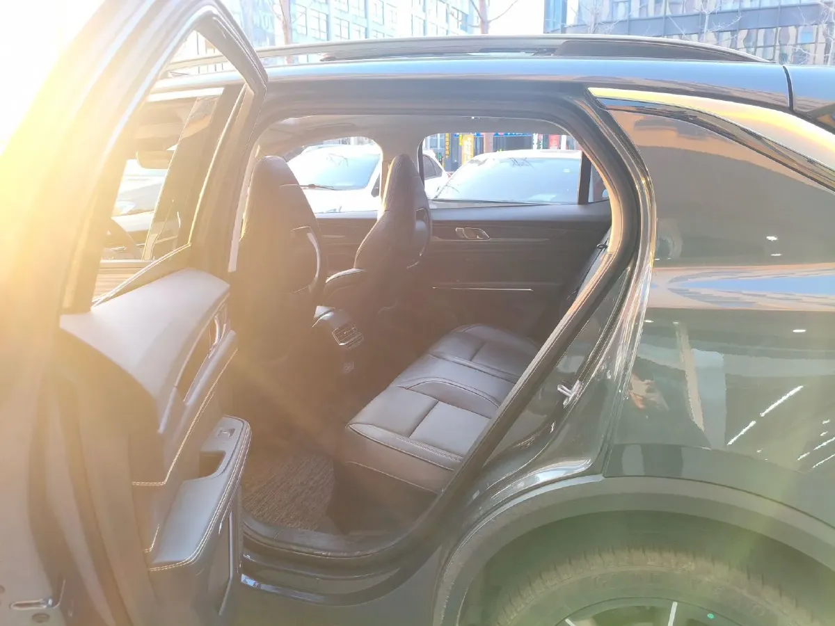 2023 MAXUS Interstellar 2.0T 261HP L4 8AT,autocango,china used car exporter,china ev exporter,chinese used car exporter,chinese used ev exporter