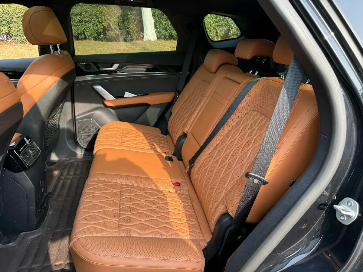 2023 BYD Tang 1.5T 139HP L4 E-CVT PHEV 21.504KWH,autocango,china used car exporter,china ev exporter,chinese used car exporter,chinese used ev exporter