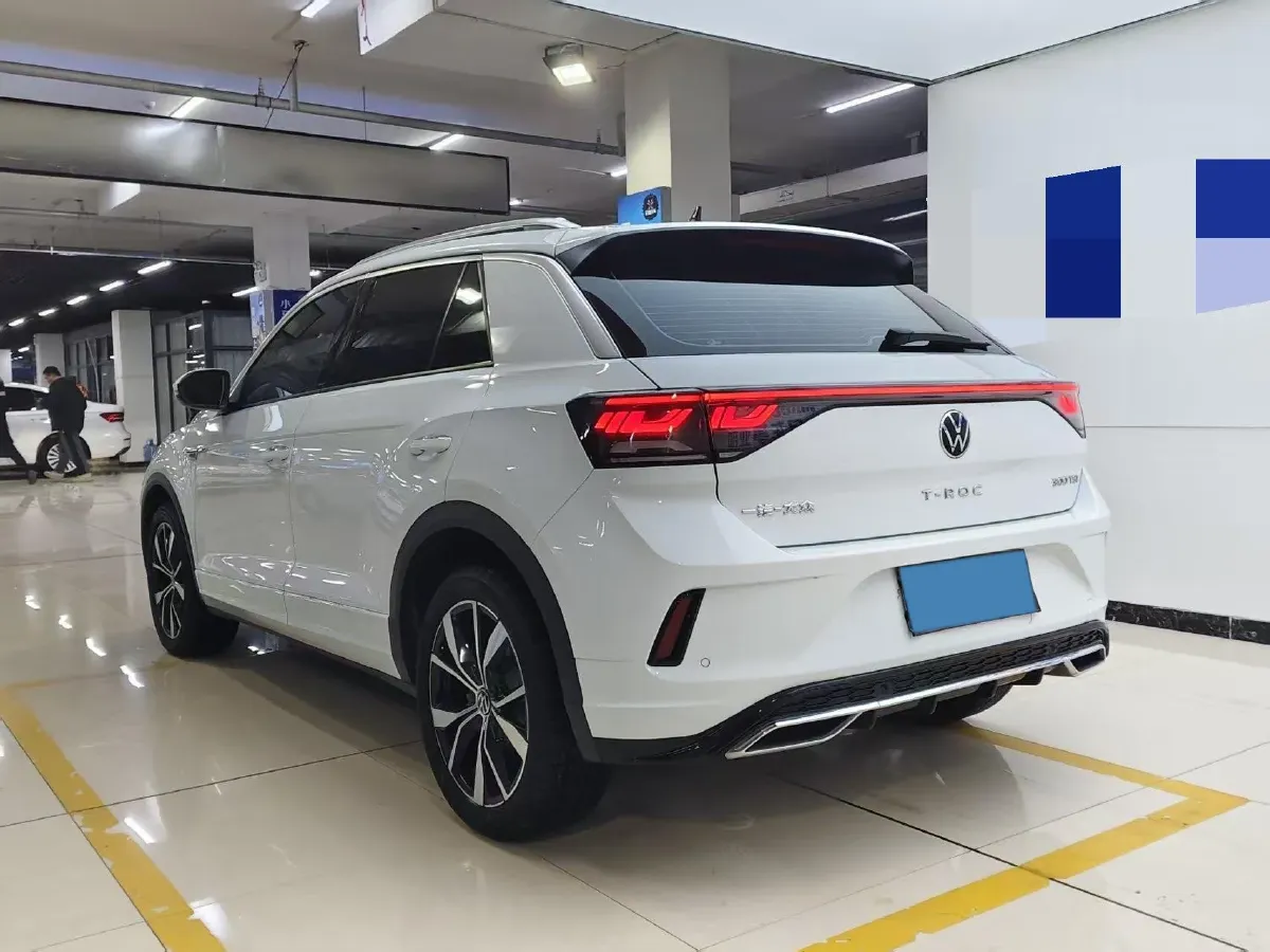 2023 Volkswagen T-Roc 1.5T 160HP L4 7DCT,autocango,china used car exporter,china ev exporter,chinese used car exporter,chinese used ev exporter