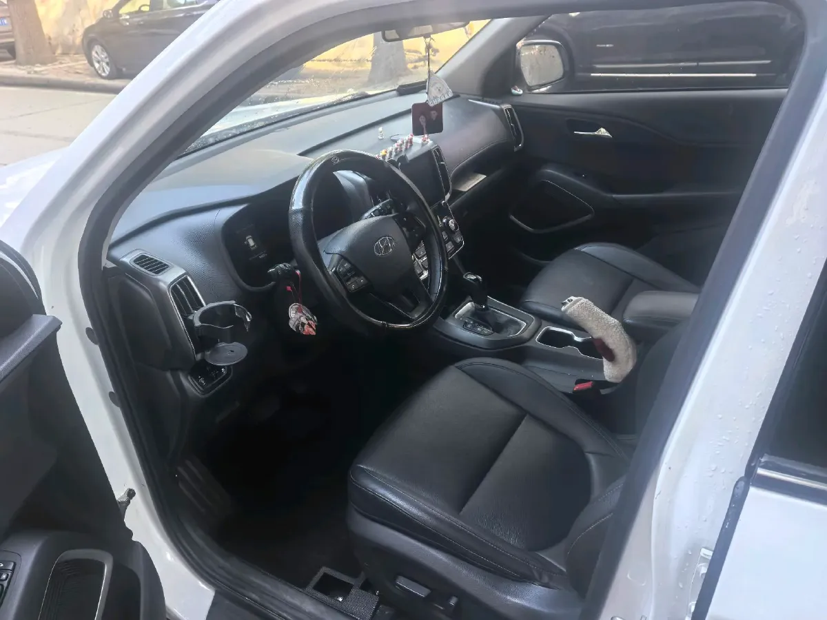 2019 Hyundai ix35 2.0L 160HP L4 6AT,autocango,china used car exporter,china ev exporter,chinese used car exporter,chinese used ev exporter