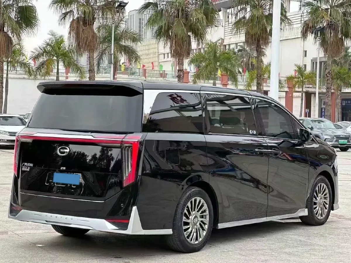 2023 GAC Trumpchi M8 2.0T 252HP L4 8AT,autocango,china used car exporter,china ev exporter,chinese used car exporter,chinese used ev exporter