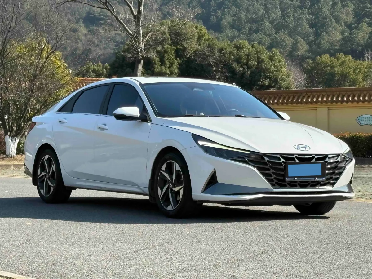2022 Hyundai Elantra 1.5L 115HP L4 CVT,autocango,china used car exporter,china ev exporter,chinese used car exporter,chinese used ev exporter