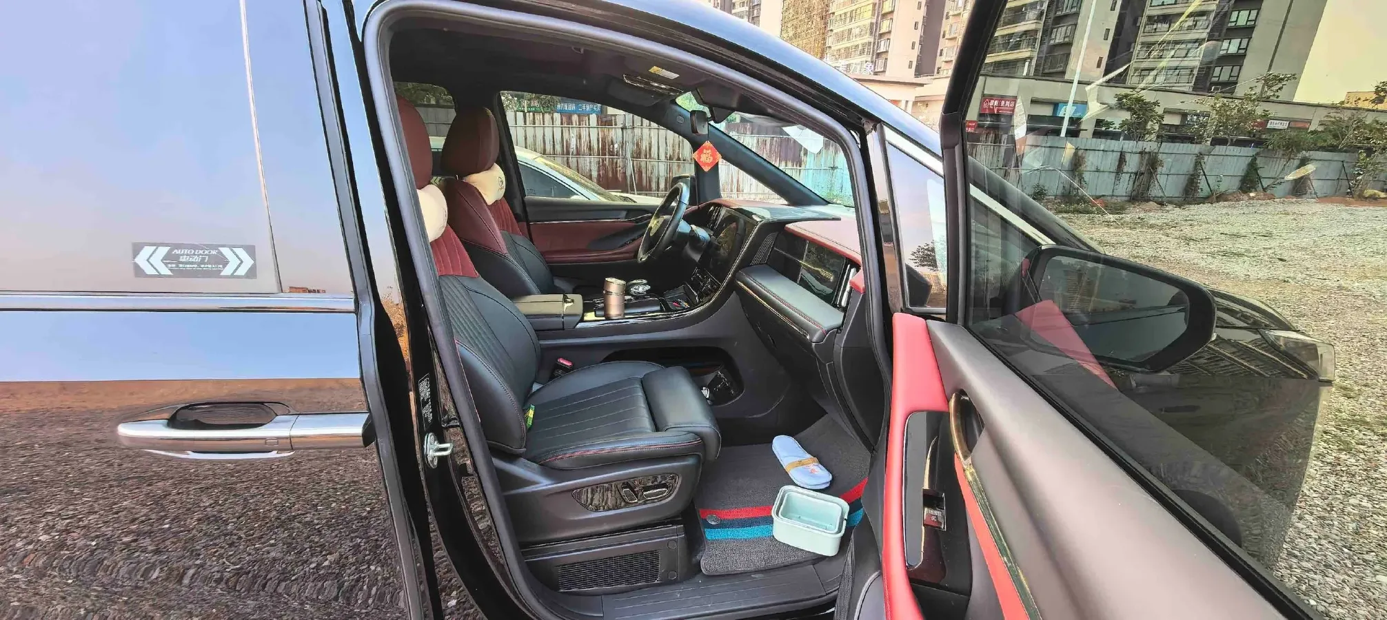 2024 GAC Trumpchi M8 2.0T 252HP L4 8AT,autocango,china used car exporter,china ev exporter,chinese used car exporter,chinese used ev exporter