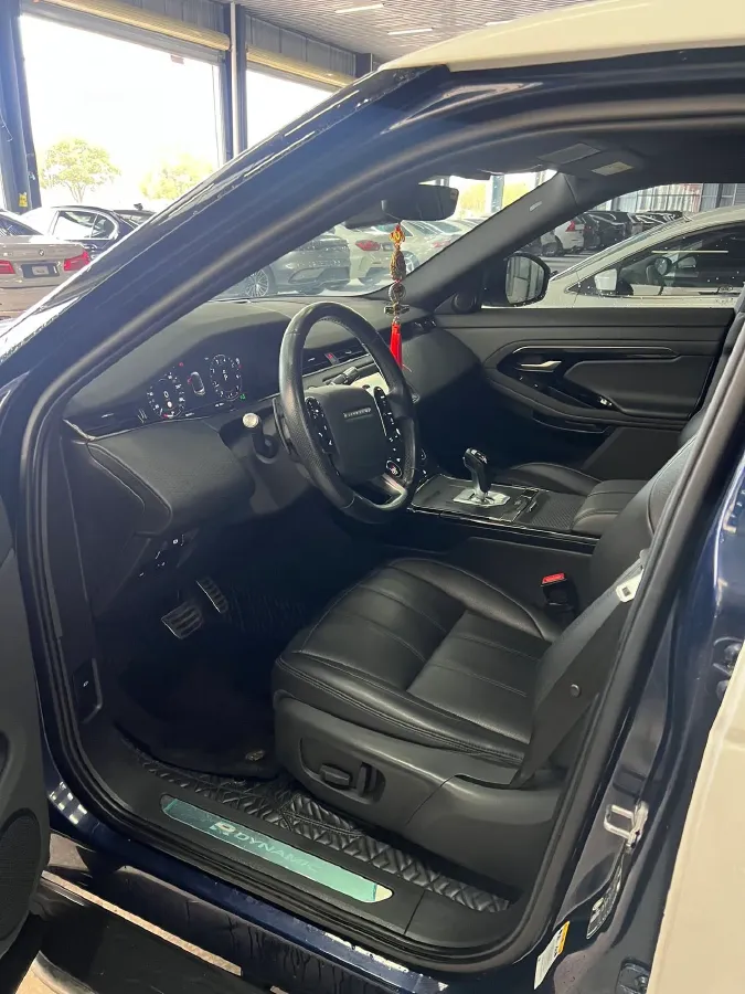 2020 Land Rover Range Rover Evoque 2.0T 249HP L4 9AT,autocango,china used car exporter,china ev exporter,chinese used car exporter,chinese used ev exporter