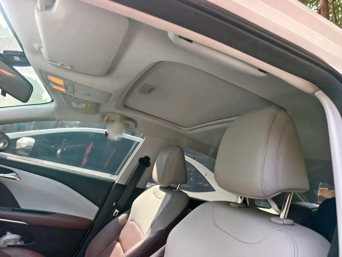 2024 Chevrolet Monza 1.5L 113HP L4 6DCT,autocango,china used car exporter,china ev exporter,chinese used car exporter,chinese used ev exporter