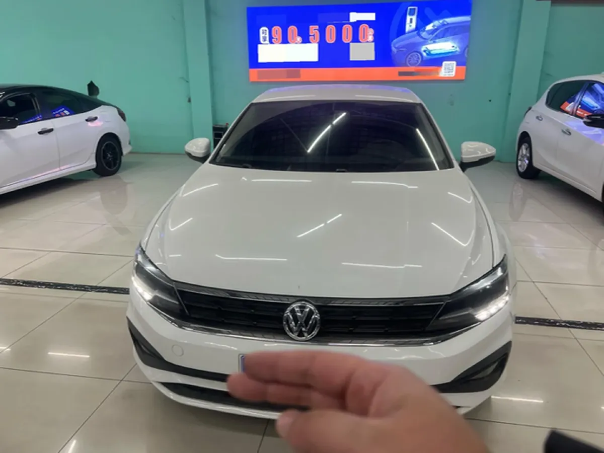 2019 Volkswagen T-Cross 1.4T 150HP L4 7DCT,autocango,china used car exporter,china ev exporter,chinese used car exporter,chinese used ev exporter