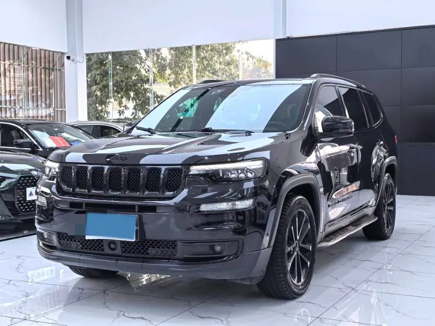 2020 Jeep Grand Commander 2.0T 265HP L4 9AT,autocango,china used car exporter,china ev exporter,chinese used car exporter,chinese used ev exporter