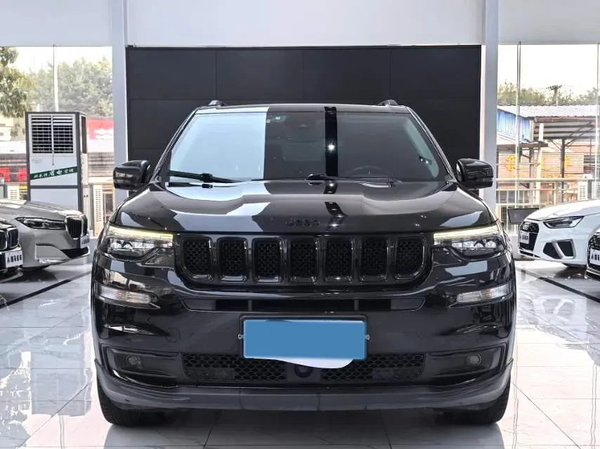2020 Jeep Grand Commander 2.0T 265HP L4 9AT,autocango,china used car exporter,china ev exporter,chinese used car exporter,chinese used ev exporter