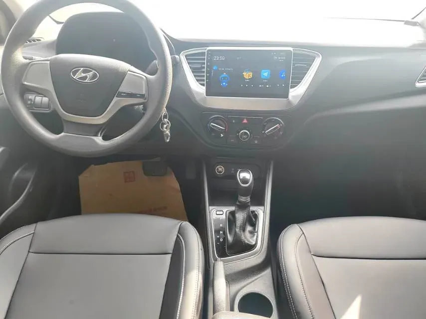 2016 Hyundai Verna 1.4L 100HP L4 6AT,autocango,china used car exporter,china ev exporter,chinese used car exporter,chinese used ev exporter