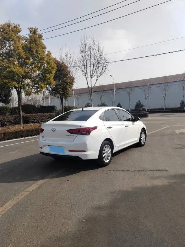 2016 Hyundai Verna 1.4L 100HP L4 6AT,autocango,china used car exporter,china ev exporter,chinese used car exporter,chinese used ev exporter