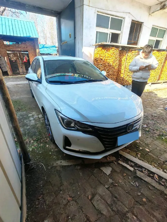 2020 ChangAn Raeton CC 1.5T 156HP L4 6AT,autocango,china used car exporter,china ev exporter,chinese used car exporter,chinese used ev exporter