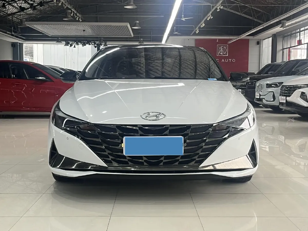 2021 Hyundai Elantra 1.5L 115HP L4 CVT,autocango,china used car exporter,china ev exporter,chinese used car exporter,chinese used ev exporter
