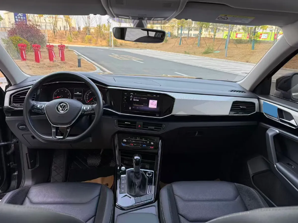 2021 Volkswagen Tayron 2.0T 186HP L4 7DCT,autocango,china used car exporter,china ev exporter,chinese used car exporter,chinese used ev exporter