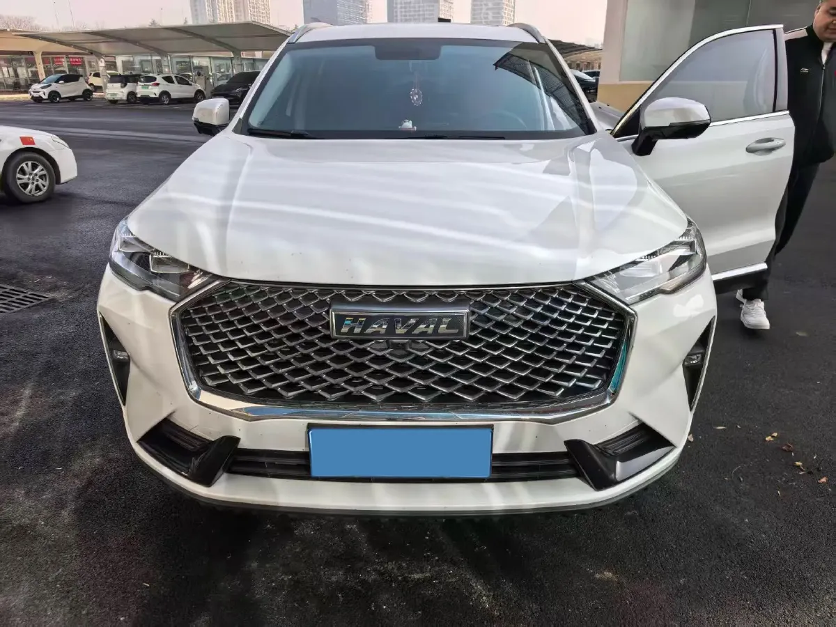 2024 Haval H6 1.5T 184HP L4 7DCT,autocango,china used car exporter,china ev exporter,chinese used car exporter,chinese used ev exporter