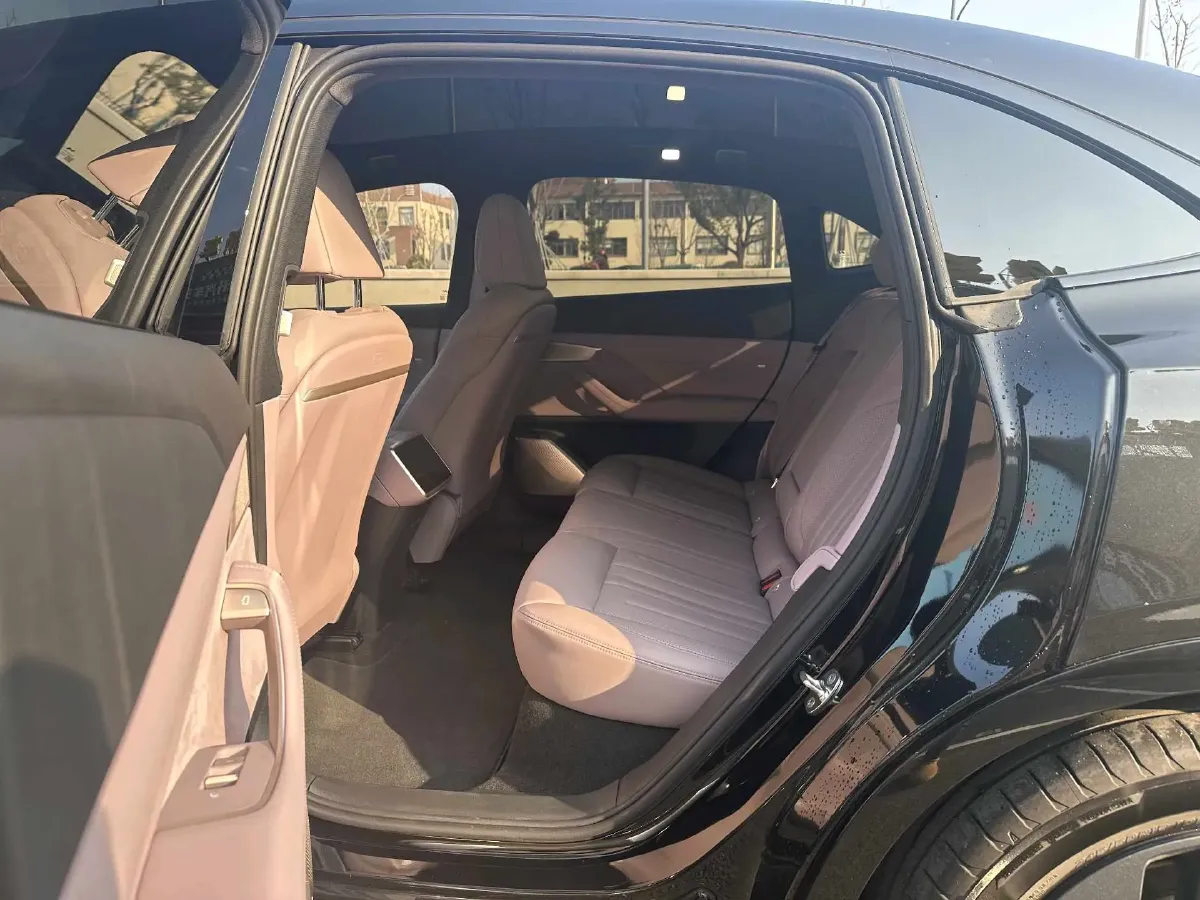 2025 ONVO L60 BEV,autocango,china used car exporter,china ev exporter,chinese used car exporter,chinese used ev exporter