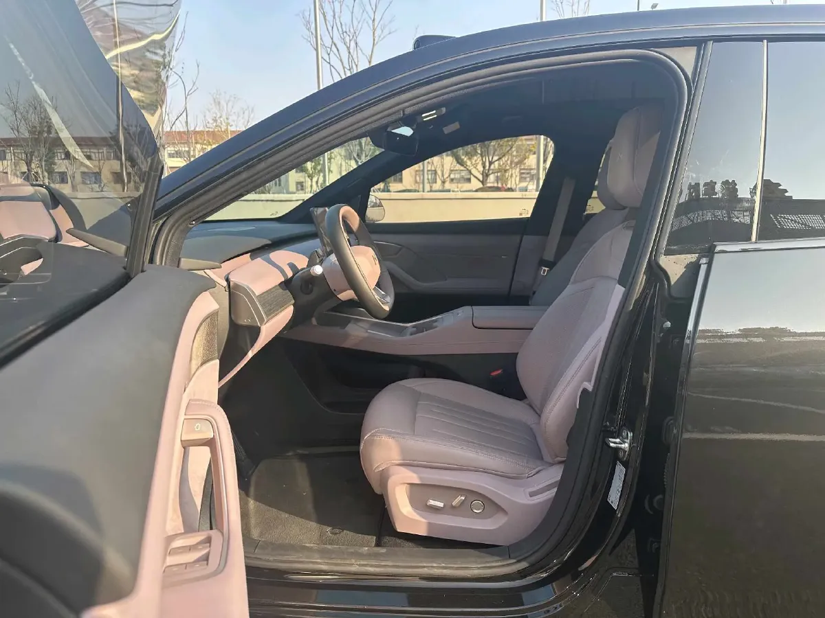 2025 ONVO L60 BEV,autocango,china used car exporter,china ev exporter,chinese used car exporter,chinese used ev exporter