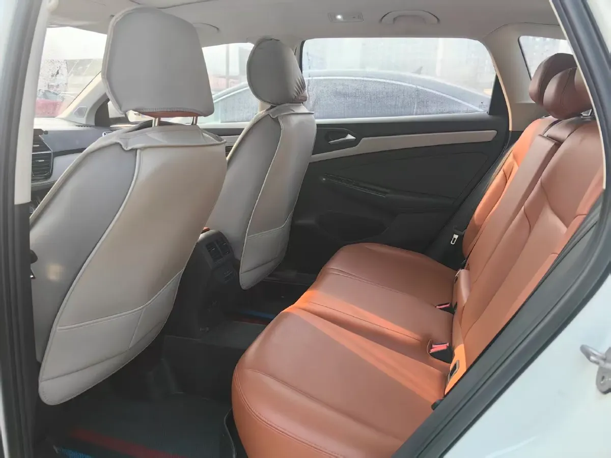 2023 Jetta VS7 1.4T 150HP L4 6AT,autocango,china used car exporter,china ev exporter,chinese used car exporter,chinese used ev exporter