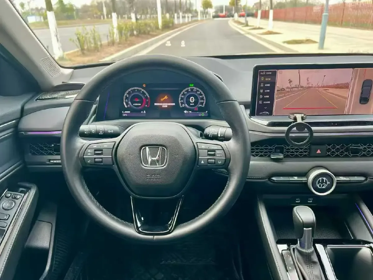2025 Honda Accord 1.5T 192HP L4 CVT,autocango,china used car exporter,china ev exporter,chinese used car exporter,chinese used ev exporter