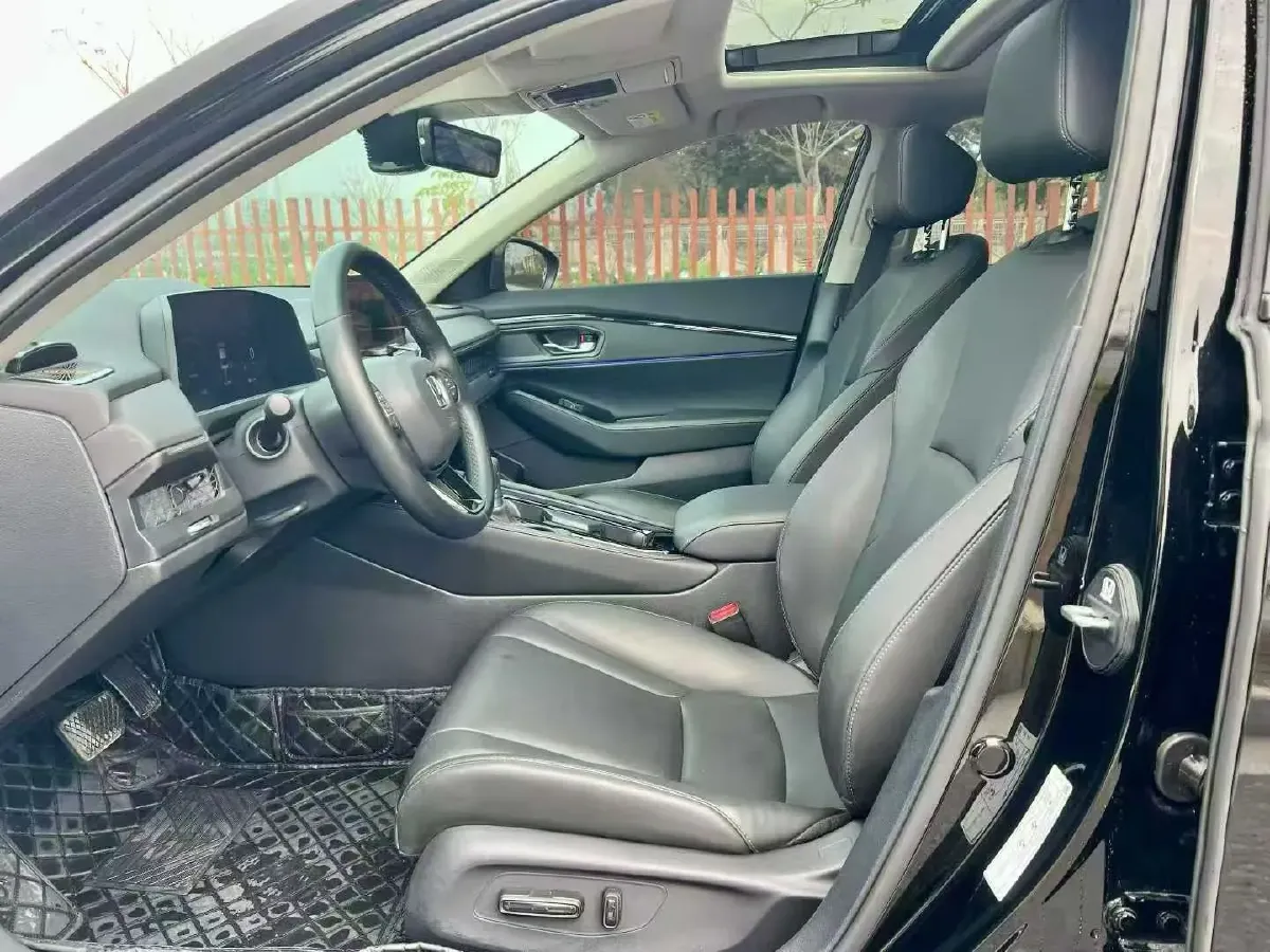 2025 Honda Accord 1.5T 192HP L4 CVT,autocango,china used car exporter,china ev exporter,chinese used car exporter,chinese used ev exporter