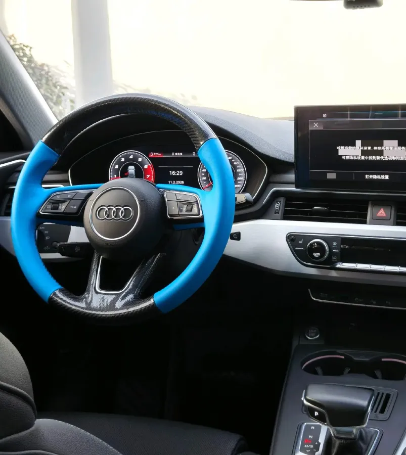 2020 Audi A4L 2.0T 190HP L4 7DCT,autocango,china used car exporter,china ev exporter,chinese used car exporter,chinese used ev exporter