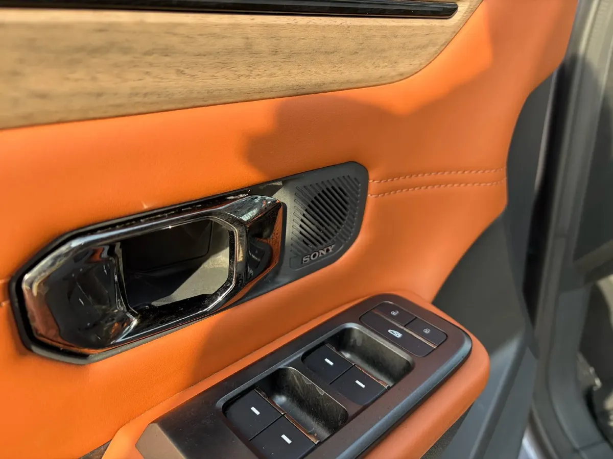 2025 Jetour DASHING 1.5T 184HP L4 7DCT,autocango,china used car exporter,china ev exporter,chinese used car exporter,chinese used ev exporter